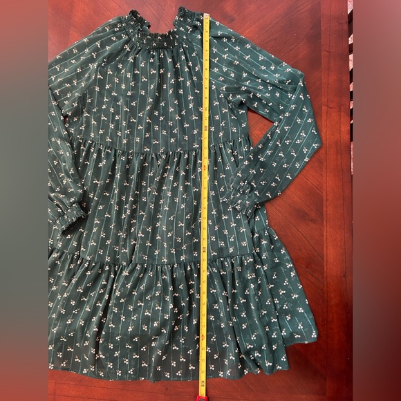 ON 34th Green Floral Dress size s - Picture 5 of 6